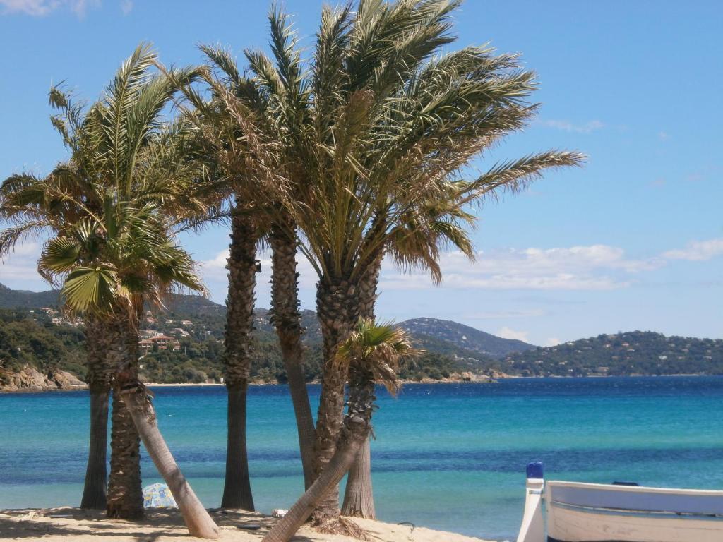 Hotel La Bastide Le Lavandou Exterior photo